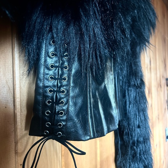 Jaded London Black Shaggy Faux Fur Jacket - Picture 2 of 5